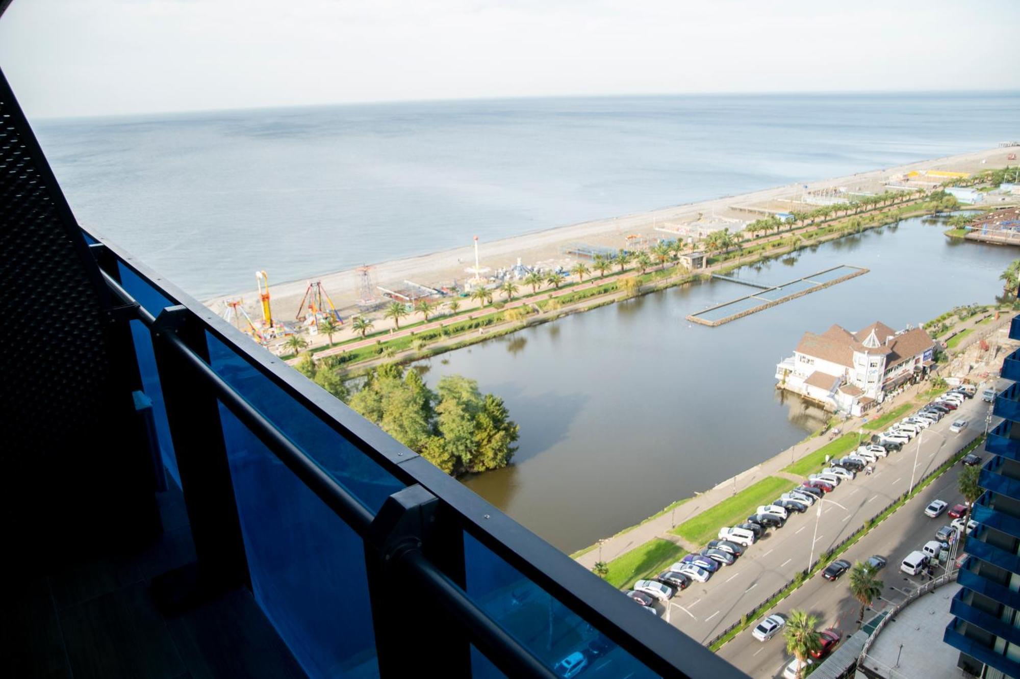 Downtown Centre In Batumi Aparthotel Orbi City In Batum Dış mekan fotoğraf